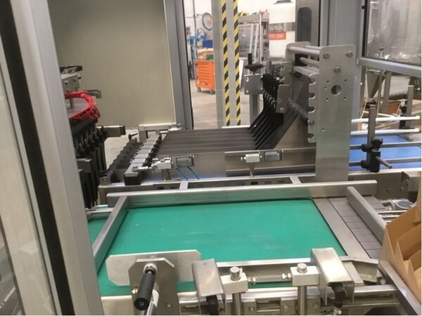 81#8549 Incartonatrice per bottiglie FP Machinery in vendita - foto 14