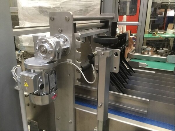 81#8549 Incartonatrice per bottiglie FP Machinery in vendita - foto 18