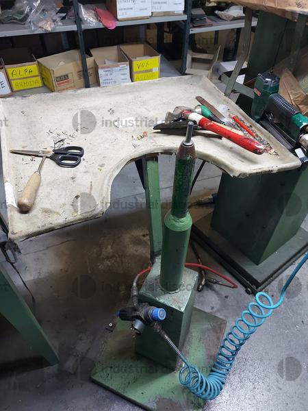 2#8561 Attrezzature e macchine per l'industria calzaturiera in vendita - foto 27