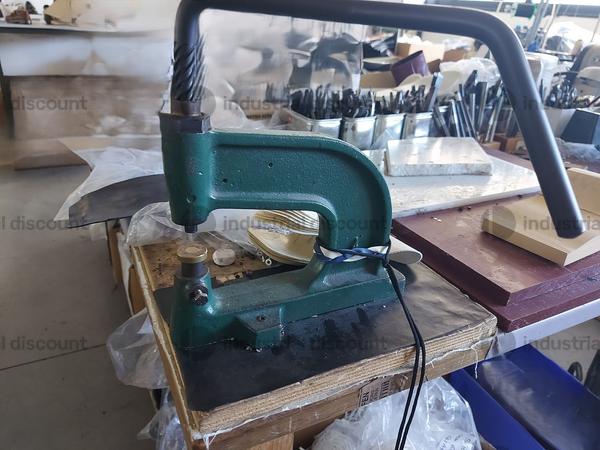 2#8561 Attrezzature e macchine per l'industria calzaturiera in vendita - foto 64