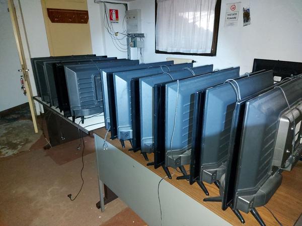 1#8574 Arredi e attrezzature per ristorazione in vendita - foto 21