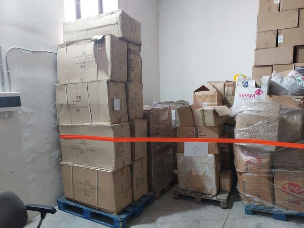 1#8578 Articoli per la casa e igiene personale in vendita - foto 13