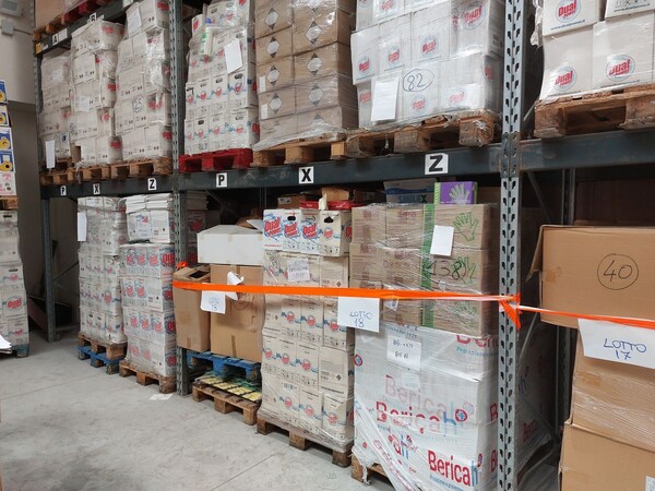 18#8578 Articoli per la casa e igiene personale in vendita - foto 12