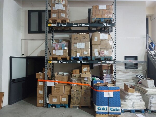 2#8578 Articoli per la casa e igiene personale in vendita - foto 1