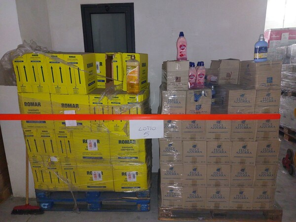 5#8578 Articoli per la casa e igiene personale in vendita - foto 14