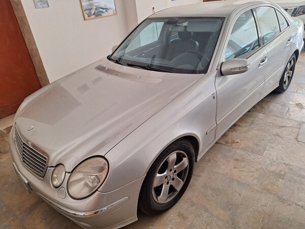 2#8580 Autovettura Mercedes E270 CDI 2.7D in vendita - foto 1