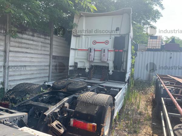 10#8581 Trattori stradali DAF e Attrezzatura da opificio in vendita - foto 5