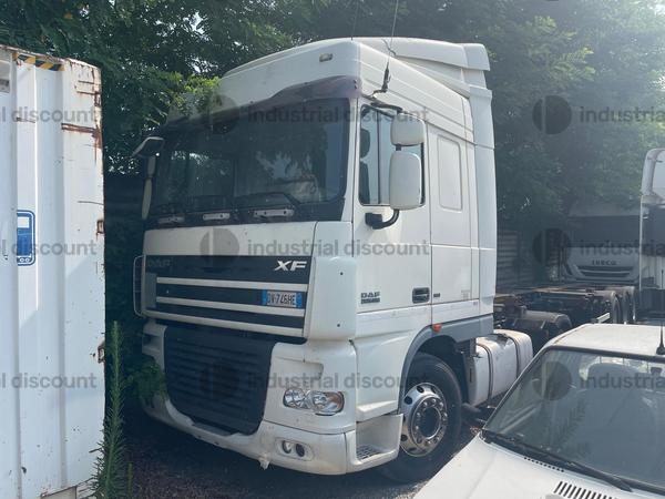 10#8581 Trattori stradali DAF e Attrezzatura da opificio in vendita - foto 11