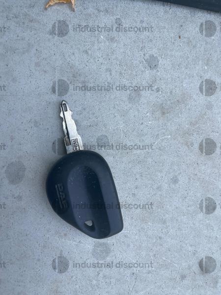 10#8581 Trattori stradali DAF e Attrezzatura da opificio in vendita - foto 33