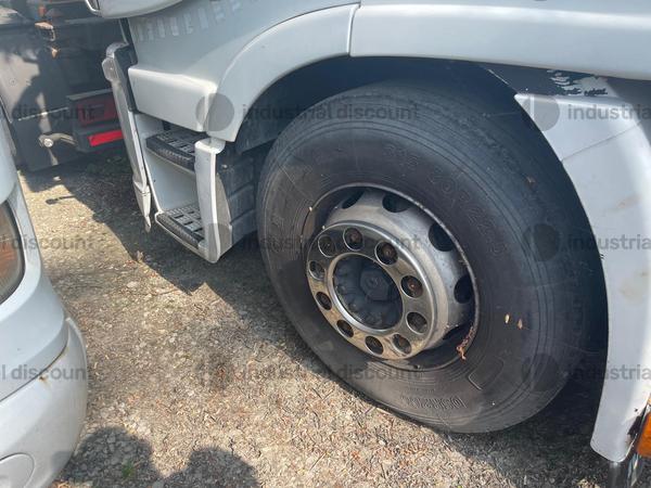 10#8581 Trattori stradali DAF e Attrezzatura da opificio in vendita - foto 34