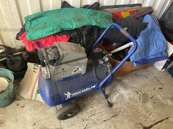 10#8581 Trattori stradali DAF e Attrezzatura da opificio in vendita - foto 40