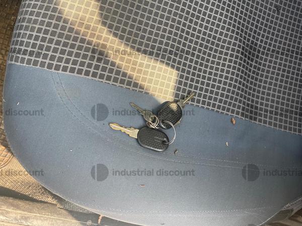 10#8581 Trattori stradali DAF e Attrezzatura da opificio in vendita - foto 48