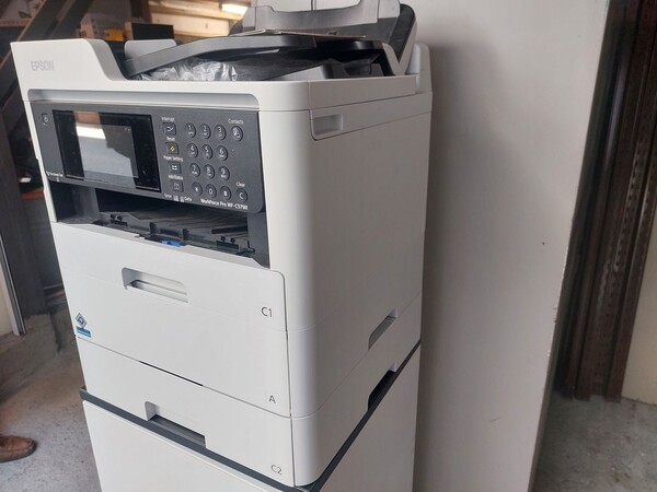 1#8593 Macchine elettroniche da ufficio in vendita - foto 4
