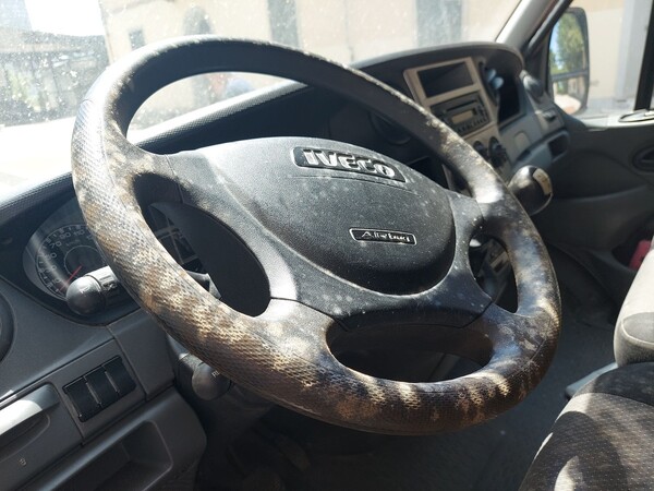 8#8595 Autocarro Iveco in vendita - foto 6