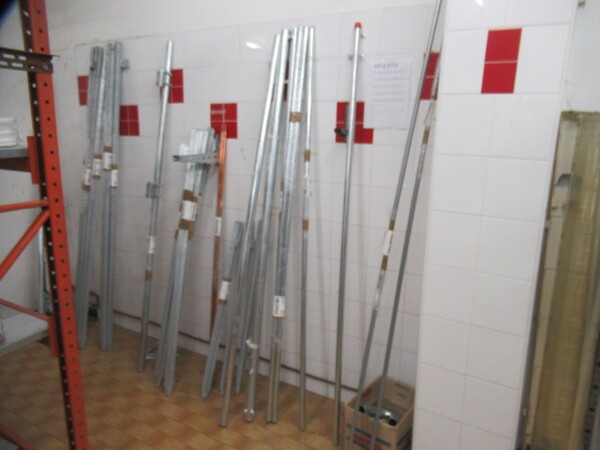 5#8599 Attrezzature varie di magazzino e rimanenze di materiale elettrico in vendita - foto 12