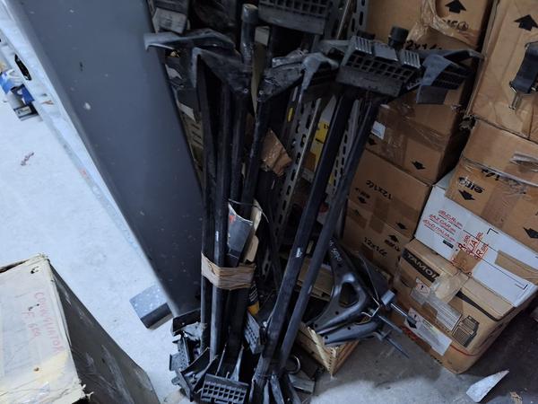 1#8606 Giacenze di magazzino per ricambi auto in vendita - foto 23
