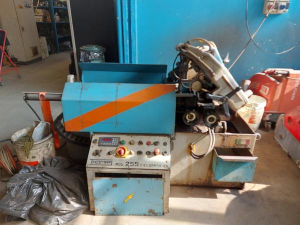 1#8607 Macchinari da carpenteria e arredi per uffici e autocarri in vendita - foto 10
