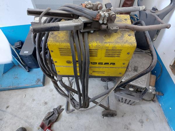 1#8607 Macchinari da carpenteria e arredi per uffici e autocarri in vendita - foto 50