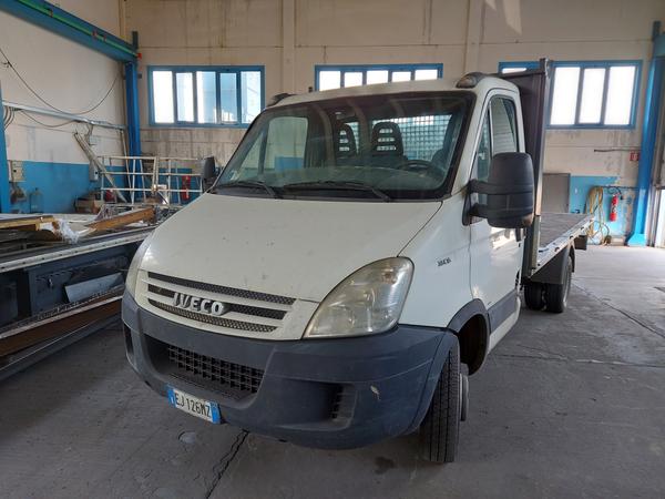 1#8607 Macchinari da carpenteria e arredi per uffici e autocarri in vendita - foto 63