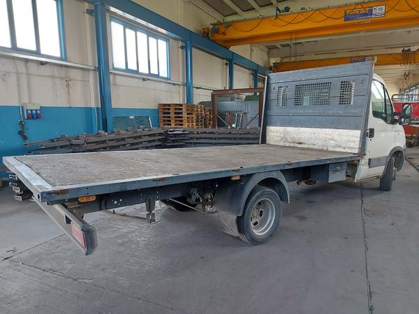 1#8607 Macchinari da carpenteria e arredi per uffici e autocarri in vendita - foto 65