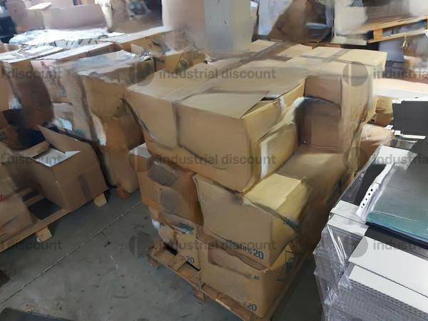 100#8613 Materie prime e prodotto finito in vendita - foto 9