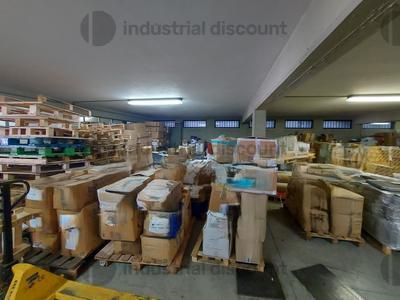101#8613 Macchinari per calzaturifici, materie prime e prodotti finiti in vendita - foto 2