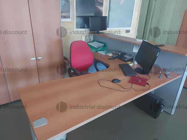 96#8613 Arredo uffici e macchine elettroniche in vendita - foto 2