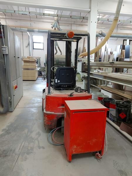 39#8616 Carrello elevatore Linde tipo E15 in vendita - foto 7