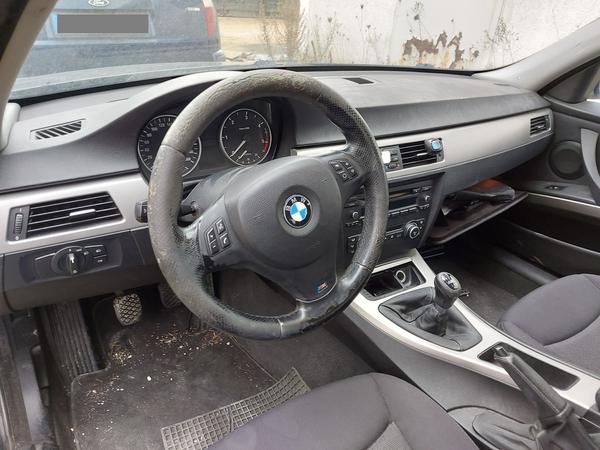 94#8616 Autovettura BMW 320D in vendita - foto 7