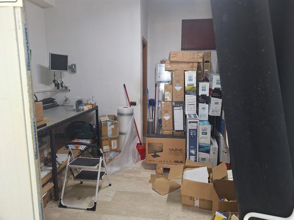 1#8629 Cellulari TV Portatili ed accessori in vendita - foto 26