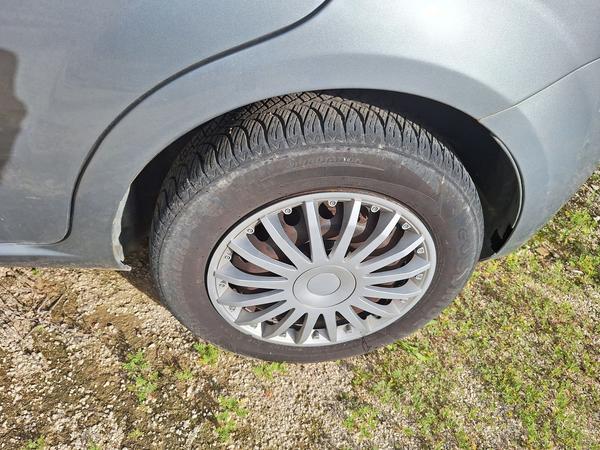 1#8637 Autovettura Fiat Punto 1.2D in vendita - foto 6