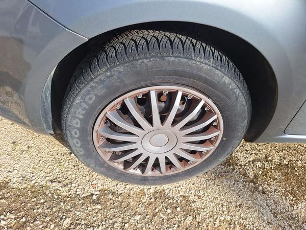 1#8637 Autovettura Fiat Punto 1.2D in vendita - foto 7