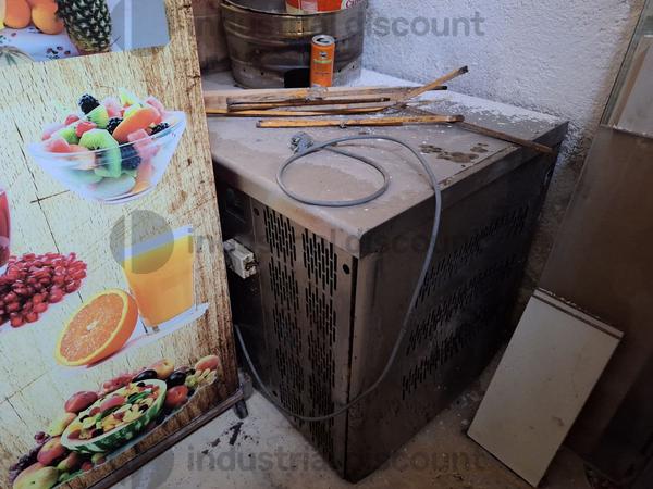 1#8639 Arredi per ristorazione e rivendita tabacchi in vendita - foto 11