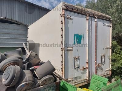 25#8641 Trattore stradale Scania e semirimorchi gruppi frigo in vendita - foto 18