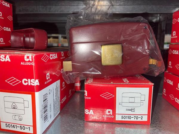 6#8647 Giacenze di magazzino di serrature Cisa in vendita - foto 3