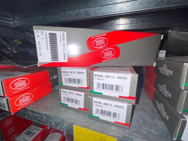 9#8647 Giacenze di magazzino di serrature Meroni AGB Viro Yale Welka in vendita - foto 2