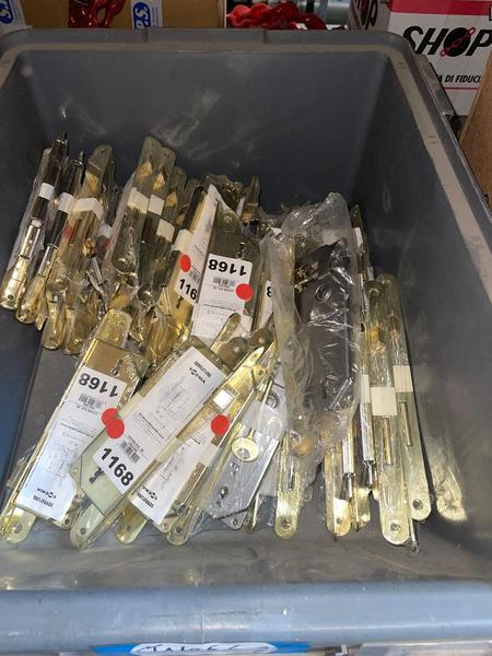 9#8647 Giacenze di magazzino di serrature Meroni AGB Viro Yale Welka in vendita - foto 8