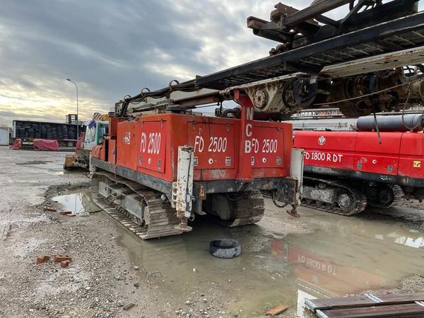 2#8648 Perforatrice NCB FD 2500 in vendita - foto 3