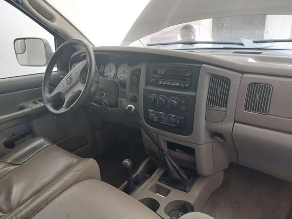 1#8668 Autocarro marca Dodge modello RAM 2500 in vendita - foto 16