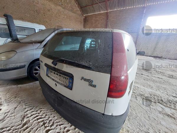 6#8669 Autovettura Fiat Punto in vendita - foto 10