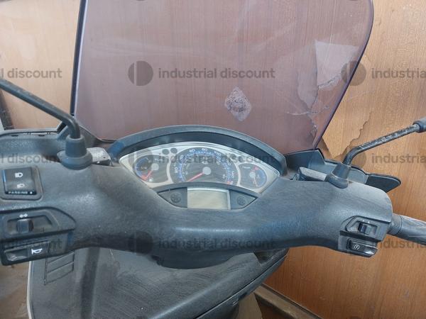 7#8669 Motociclo Yamaha Xmax 250 in vendita - foto 3