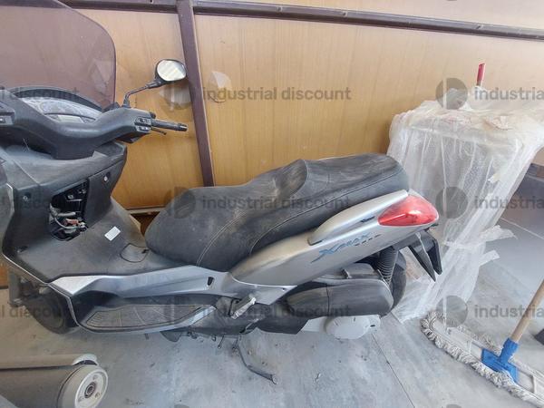 7#8669 Motociclo Yamaha Xmax 250 in vendita - foto 4