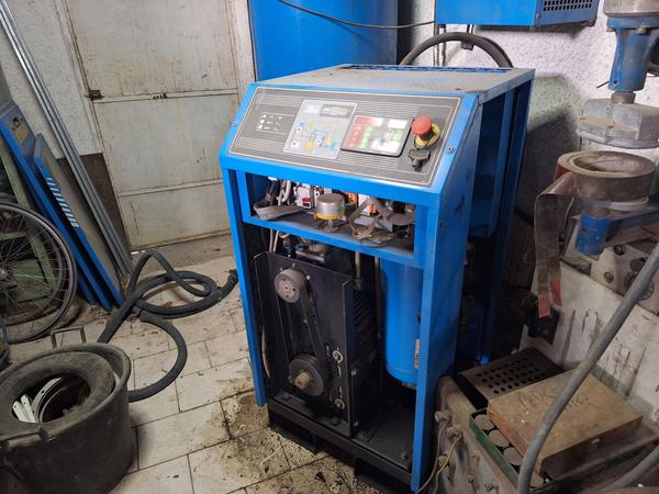 7#8678 Compressore PS 7,5 P in vendita - foto 1