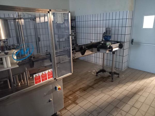 1#8681 Impianto di imbottigliamento marca Ave in vendita - foto 4