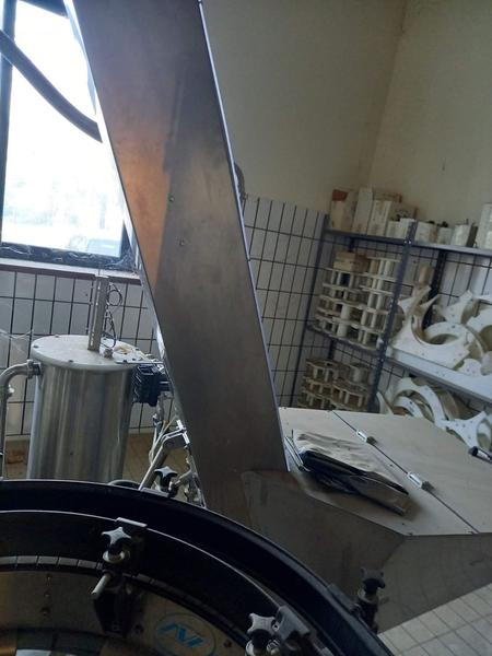 1#8681 Impianto di imbottigliamento marca Ave in vendita - foto 8