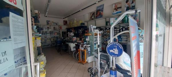 2#8692 Cessione azienda dedicata al commercio di articoli e apparecchiature medico-sanitarie e ortopediche in vendita - foto 2