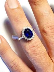 Sapphire Cocktail Ring - Lot 35 (Auction 8694)