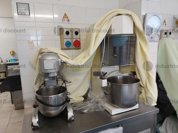10#86960 Attrezzatura e accessori da cucina in vendita - foto 48