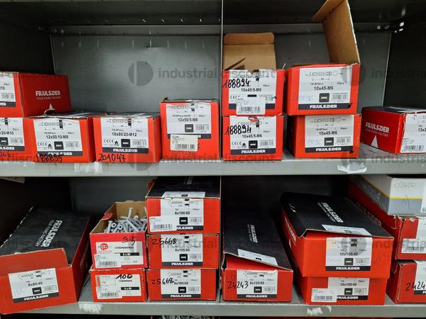 12#8706 Ferramenta e accesori in vendita - foto 1
