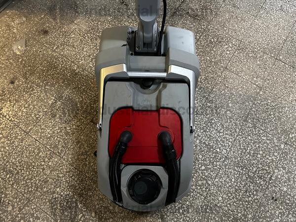 1#8722 Lavapavimenti Comac Vispa Evo in vendita - foto 2
